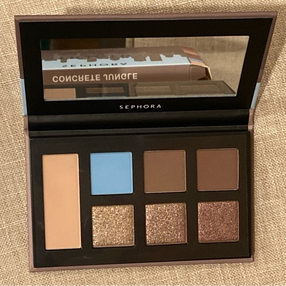 Sephora Destinations Eyeshadow Palette CONCRETE JUNGLE New In Box - Picture 7 of 10